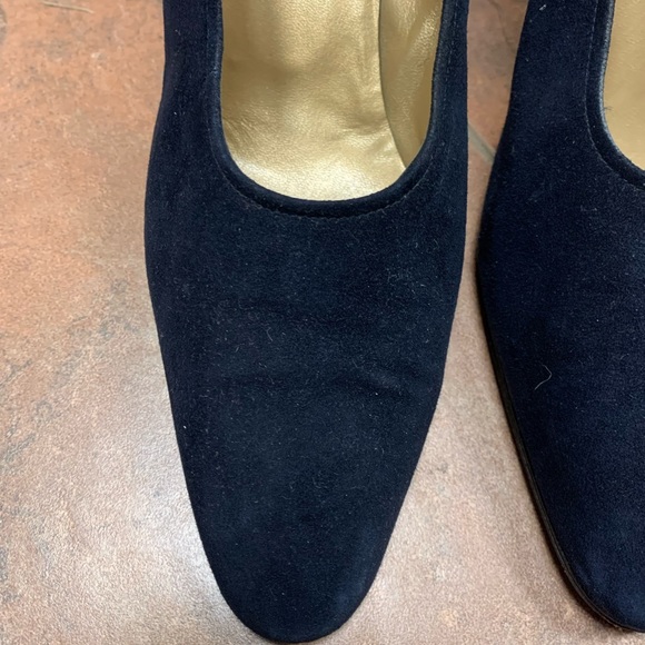 YSL Navy Blue Heels - Picture 4 of 8